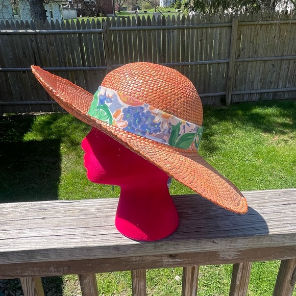 Vintage Straw Floral Beach Hat - Picture 3 of 5